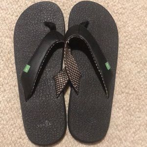 Sanok sandals